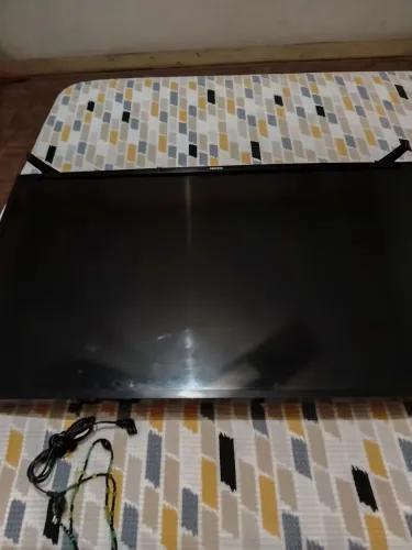 Sansung 43"