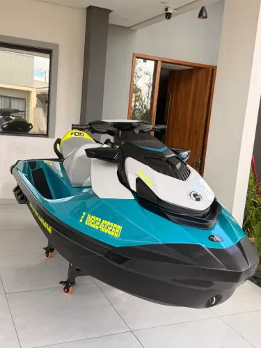Jet ski 170 hp gti