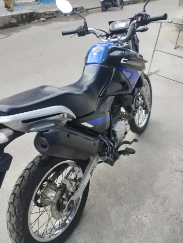Vendo crosser 2023