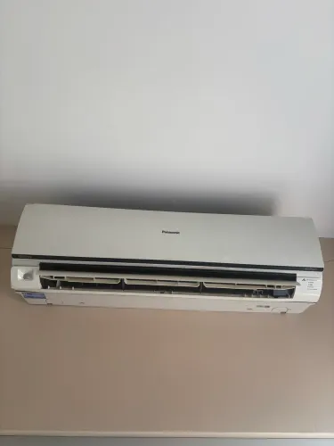 Vendo central de ar-condicionado Econavi de 18.000 Btus marca Panassonic