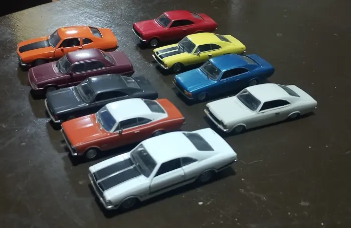 Miniaturas nacionais carrinhos