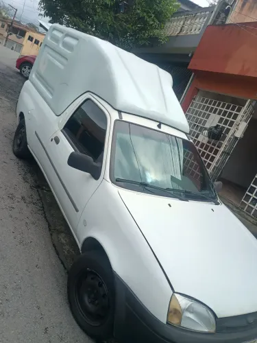 Ford Courier 1.6 L/ 1.6 Flex 2002