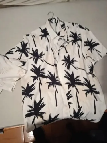 Camisa de botão de praia