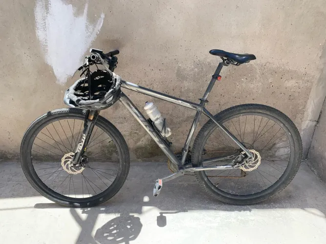 Bicicleta aro 29 first quadro 19