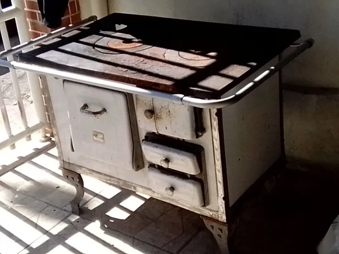 Fogão a Lenha Antigo