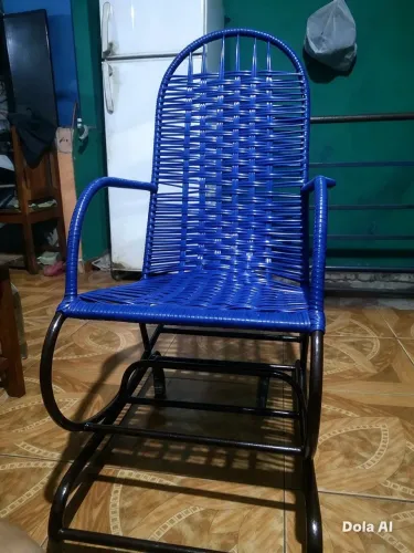 Vende_ss cadeira de balanço de mola 230 reais avista