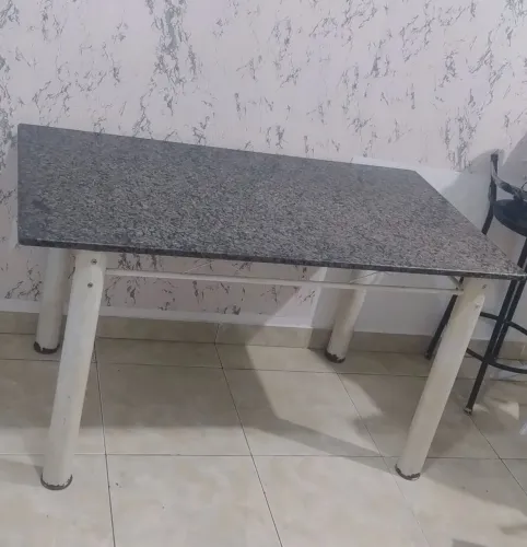Mesa de mármore 