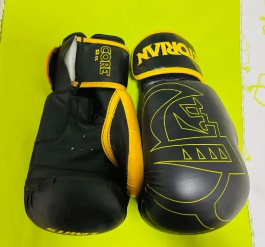 Luvas de boxe