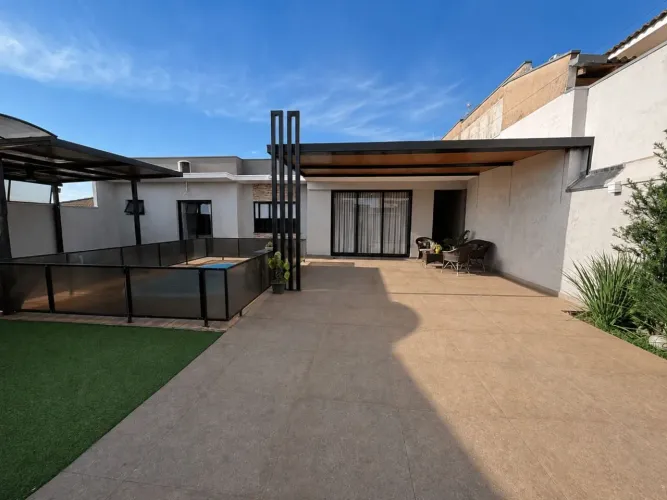 Casa com 3 dormitórios à venda, 210 m² por R$ 680.000,00 - Residencial São Paulo - Preside