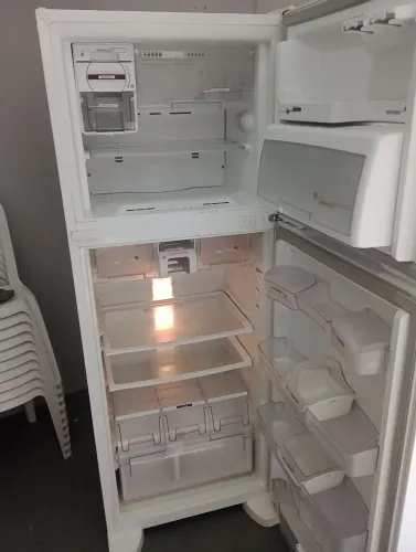 Geladeira Brastemp flos Free 
