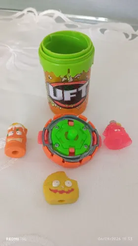 Trash Pack UFT (Ultimate Fighting Trashies) Spin Bin