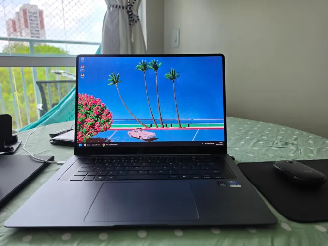Samsung Galaxy Book6 Pro 16" Touch Super AMOLED (Novo c/ NF)