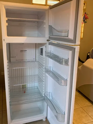Geladeira Consul Crd37 Duplex 334l Branco Com Freezer
