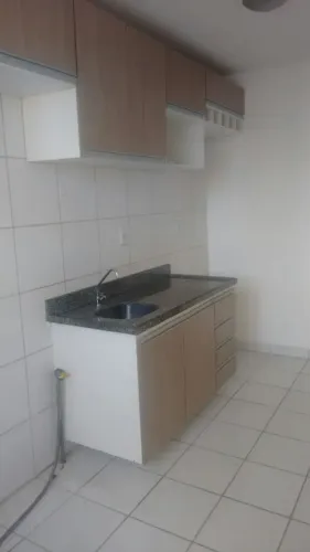 Imóvel para aluguel tem 65 metros quadrados com 2 quartos em Flores - Manaus - AM