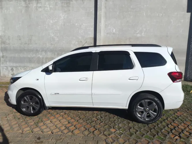 Chevrolet Spin LTZ 1.8 8V Econo.flex 5P Aut. 2023