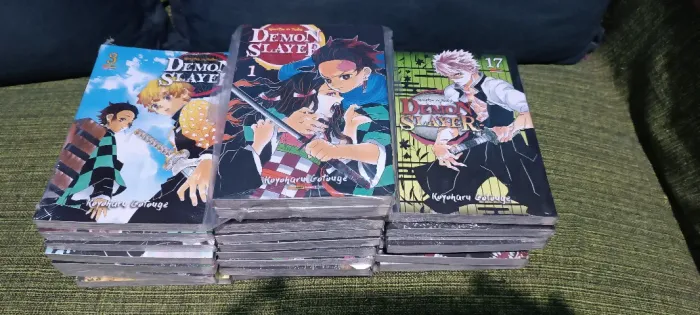 Mangá Demon Slayer (Coleção Completa Panini ) - 1 ao 23 lacrado