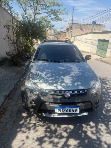 Fiat Strada Adventure1.8/ 1.8 Locker Flex CD 2015