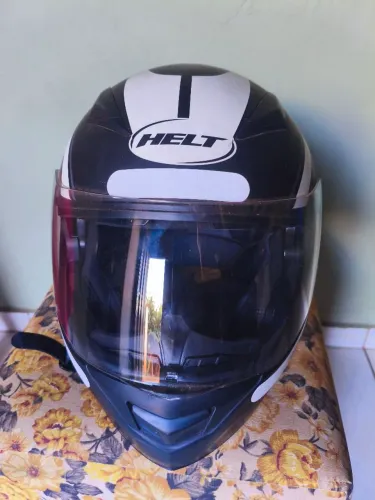 Capacete Helt Hippo Glass Spirit Escamoteável Viseira Solar. Tamanho 62xl