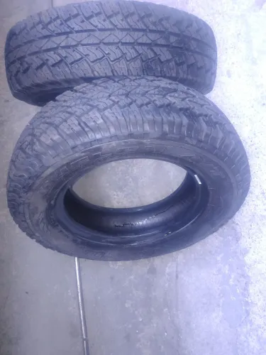 Pneus 205/70r15 Bridgestone 