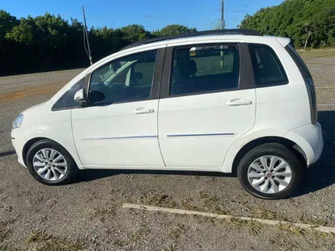Fiat Idea Essence Dualogic 1.6 Flex 16V 5P 2016