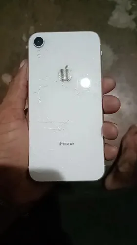 iPhone XR vendo e troco 