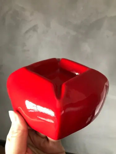 Porta Anel Louça Vermelha Novo
