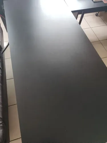 Mesa de escritório de 2,00m por 90cm