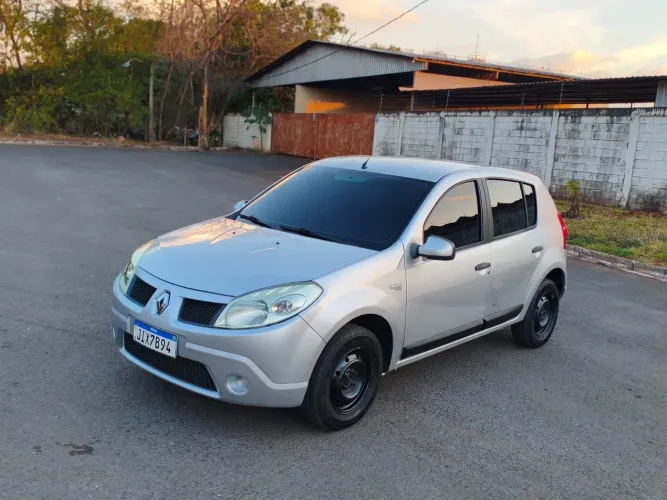 Renault Sandero Expression Hi-flex 1.0 16V 5P 2011