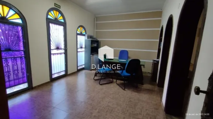 Casa à venda e locação no bairro Parque Taquaral em Campinas - SP