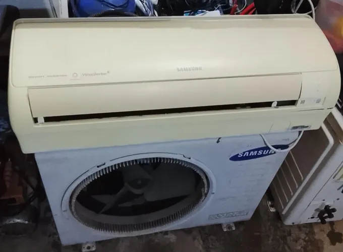 Split Samsung inverter 9.000 btus quente e frio