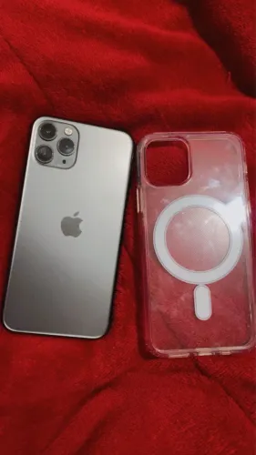 Troco iPhone 11 Pro 64 e Samsung por iPhone 11 Pro Max watts *