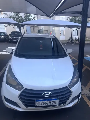Hyundai HB20 Unique 1.0 Flex 12V Mec. 2019