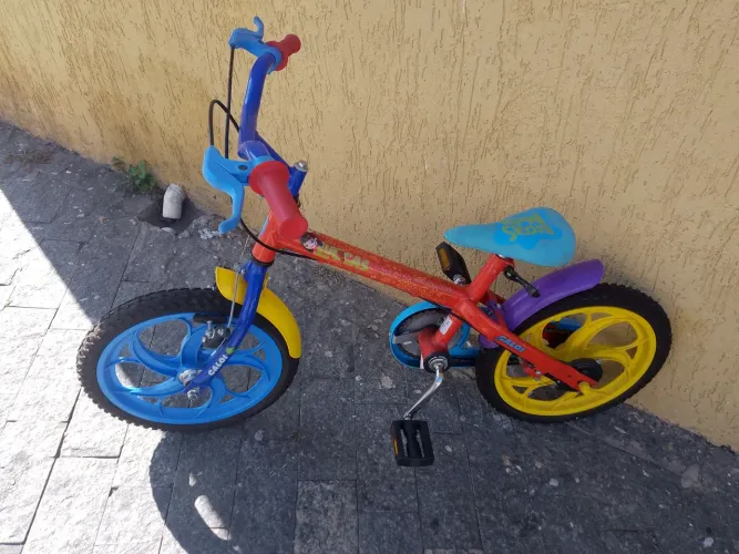 Bicicleta Caloi para criança de 6 anos até 10 anos Lucas neto