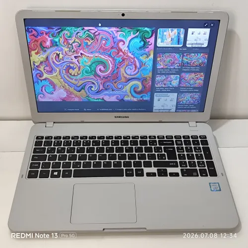 Notebook Samsung - Intel Core i5 de 8a Geração - SSD - NVidia - Bateria Boa