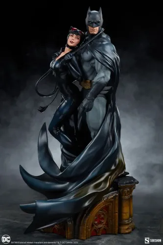 Batman and Catwoman 1/5 Sideshow- N Iron Studios 