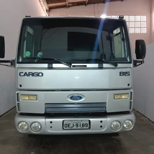 Ford 815e