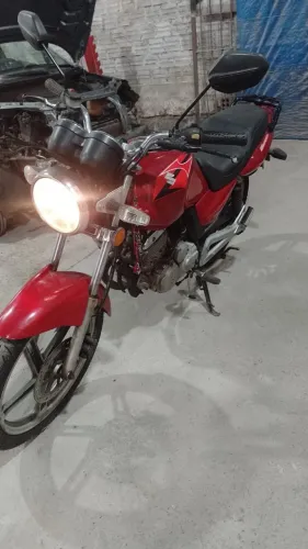 Suzuki GSR150