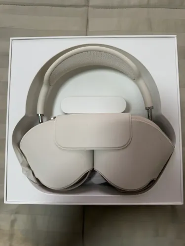 AirPods Max