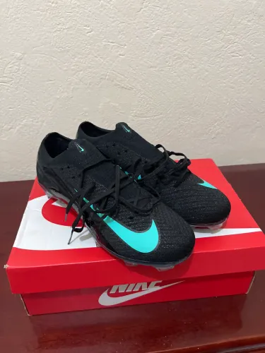 CHUTEIRA CAMPO NIKE MERCURIAL VAPOR 16 ELITE