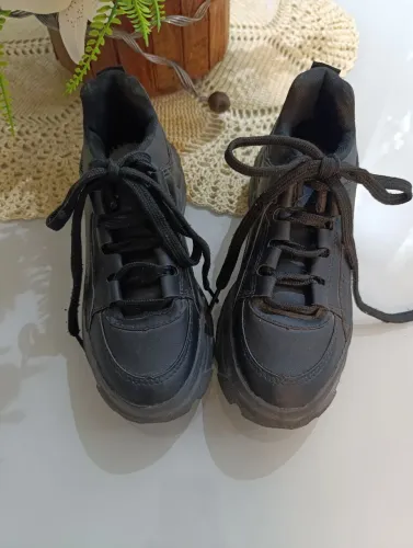 Tênis plataforma preto