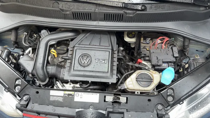 Volkswagen Up! Cross 1.0 TSI Total Flex 12V 5P 2018