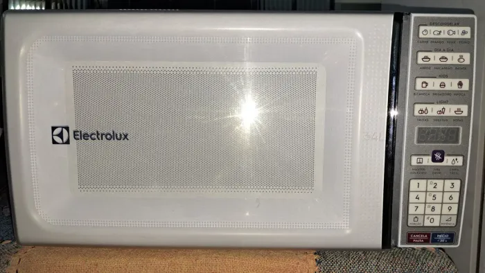 Microondas Electrolux 34L