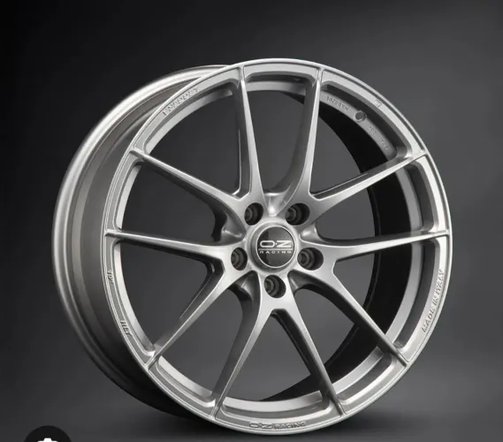 Rodas Oz Racing leggera 18" 5x112
