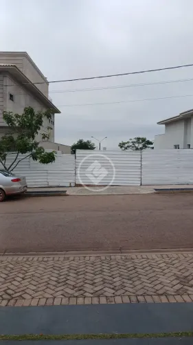 TERRENO NO CONDOMINIO VILA JARDIM codigo: 352103