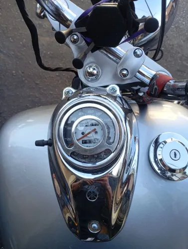 Vendo minha moto