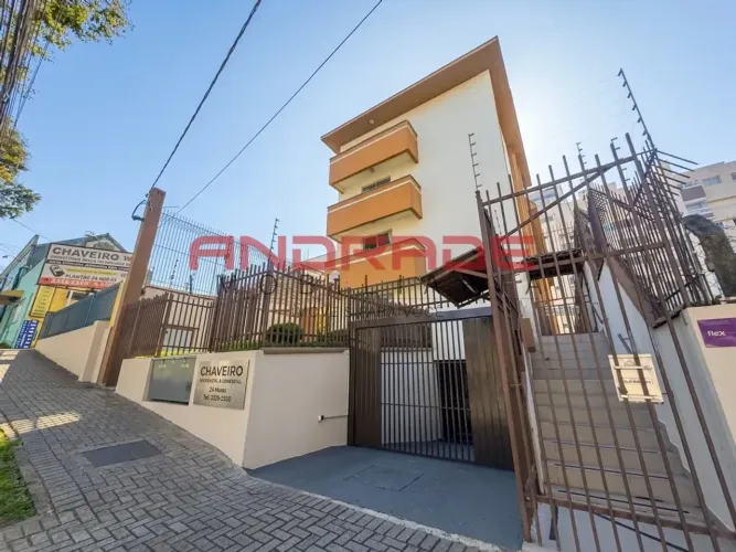 Apartamento com 2 dormitórios com 61m² para alugar no Mercês - AP0528-AND