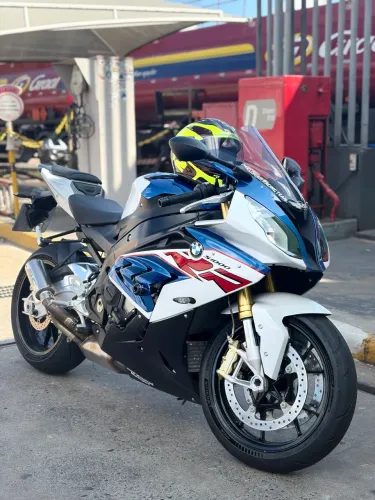 BMW S1000RR