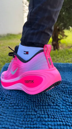 Tênis Nike Vomero Plus WH Feminino Pink