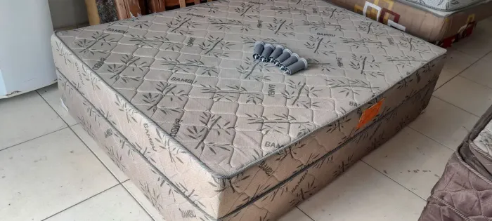 Cama Casal de Espuma (ENTREGA GRÁTIS)