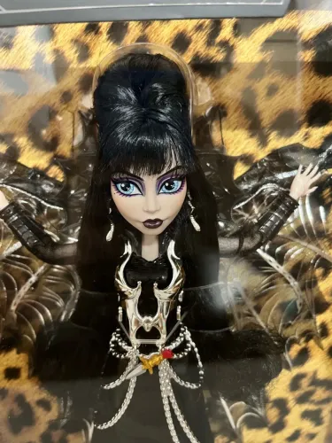 Monster High Elvira (Lacrada)